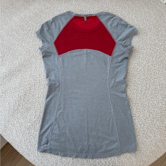 Mondetta Sports Adjusted T-Shirt - Picture 4 of 8